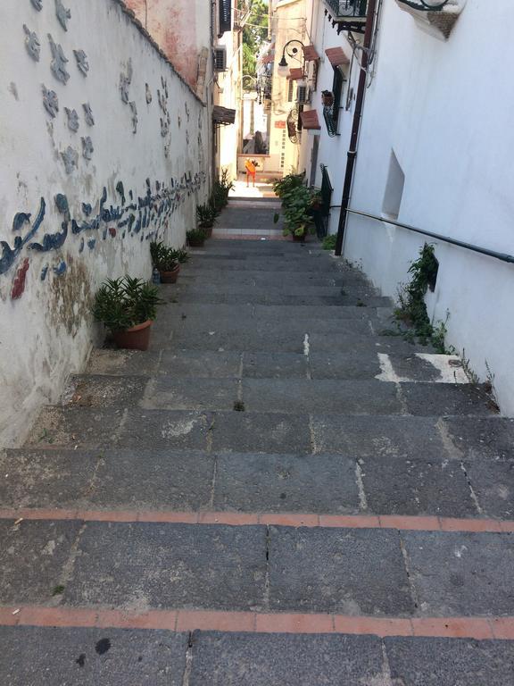Il Capriccio Di Maria Guest House Vietri Exterior foto